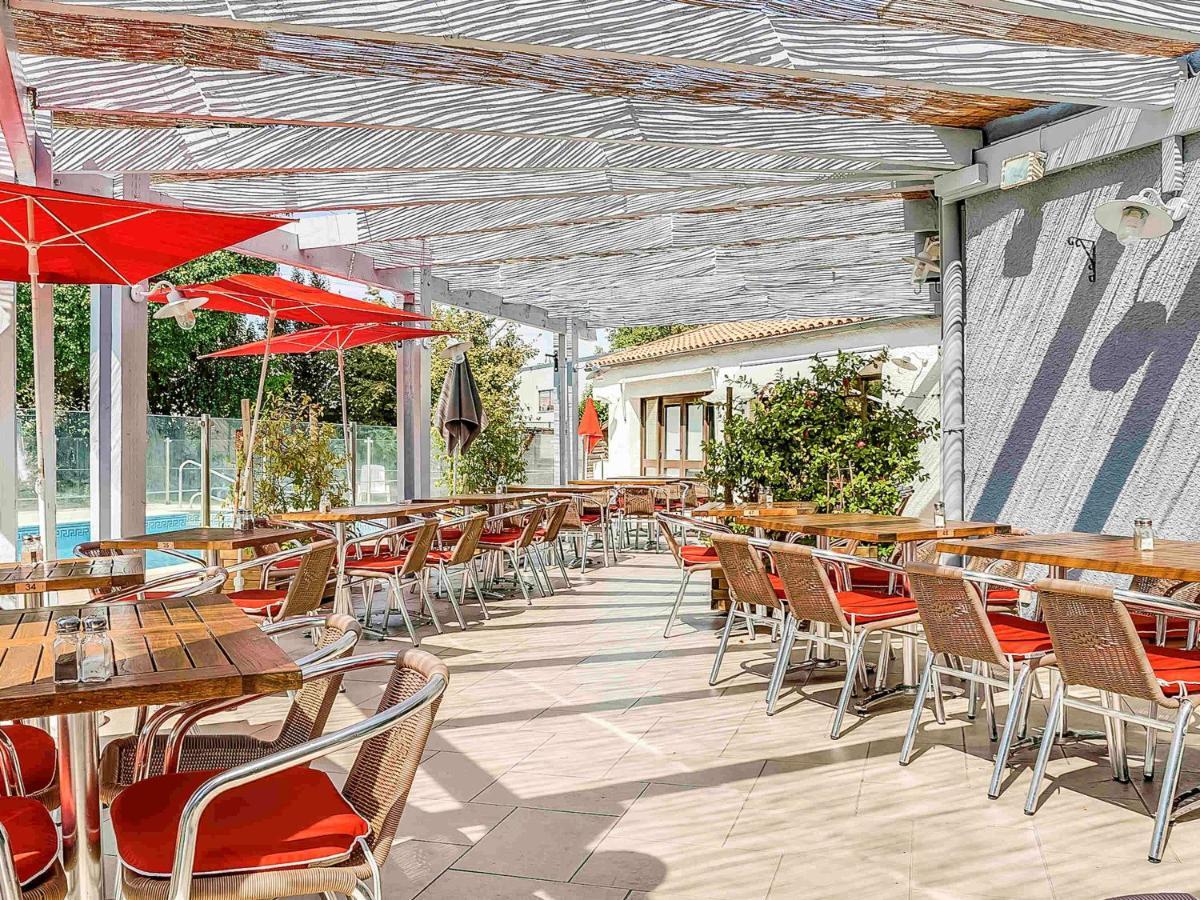Ibis Salon De Provence Hotel Exterior photo